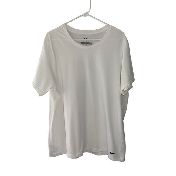 (2) Nike DriFit white cotton T-shirts - 2XL - Picture 3 of 5